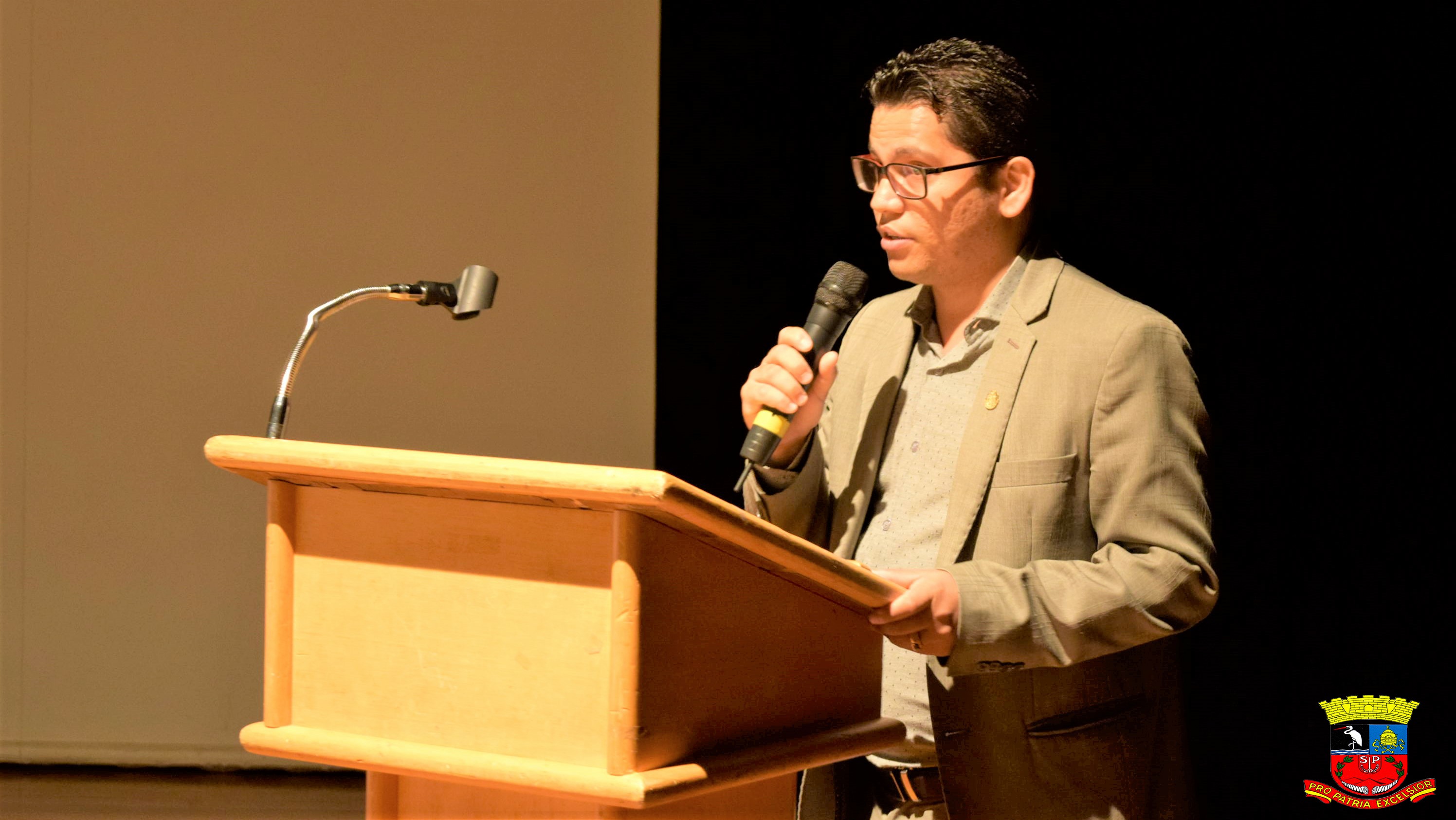 Cidadão Garcense aos Pastores Elandi Mariano e Valdecir Cardoso (22).jpg