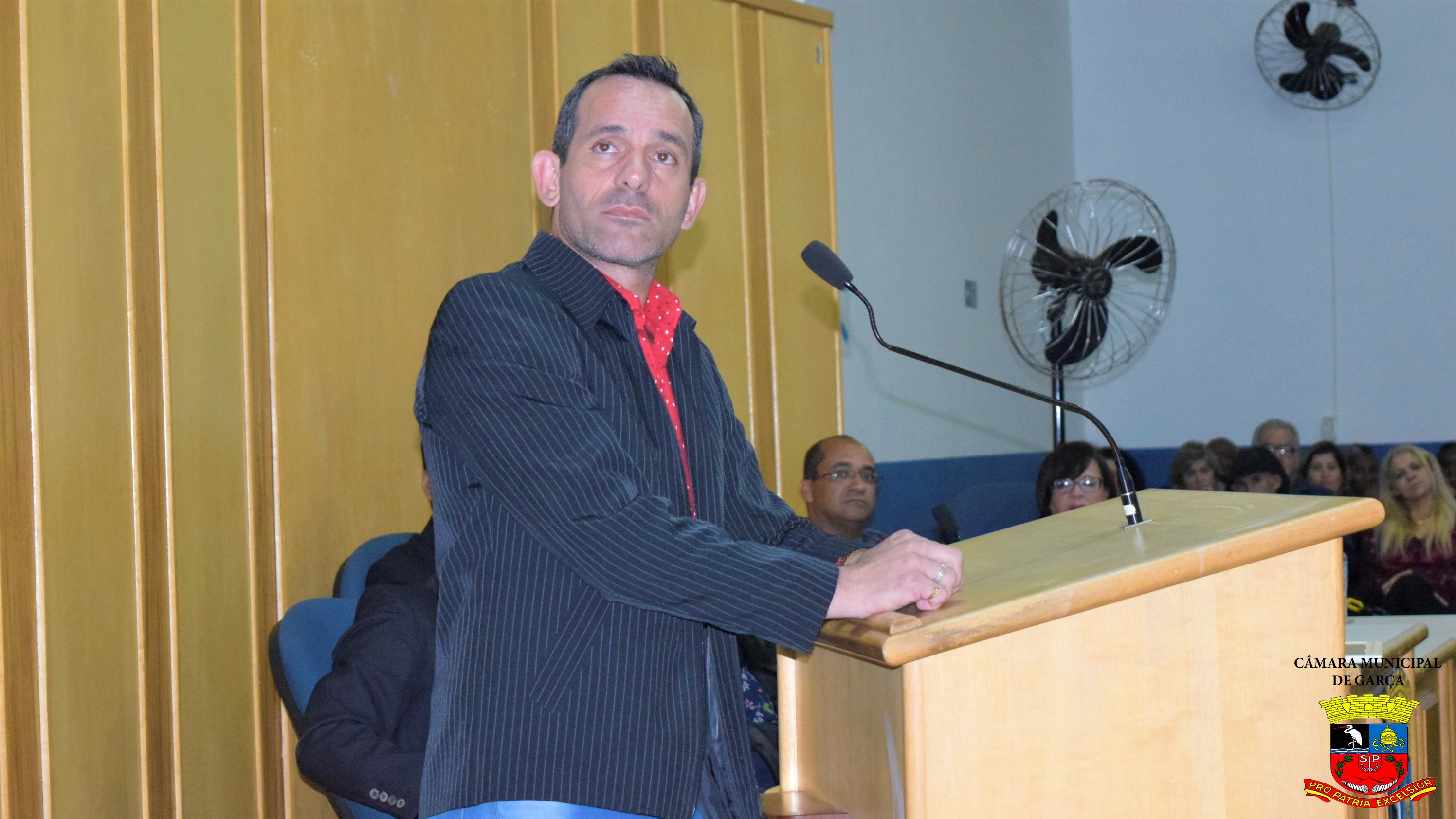 Comenda Municipal do Mérito Zumbi dos Palmares a Sra. Ângela Tucilo (8).jpg