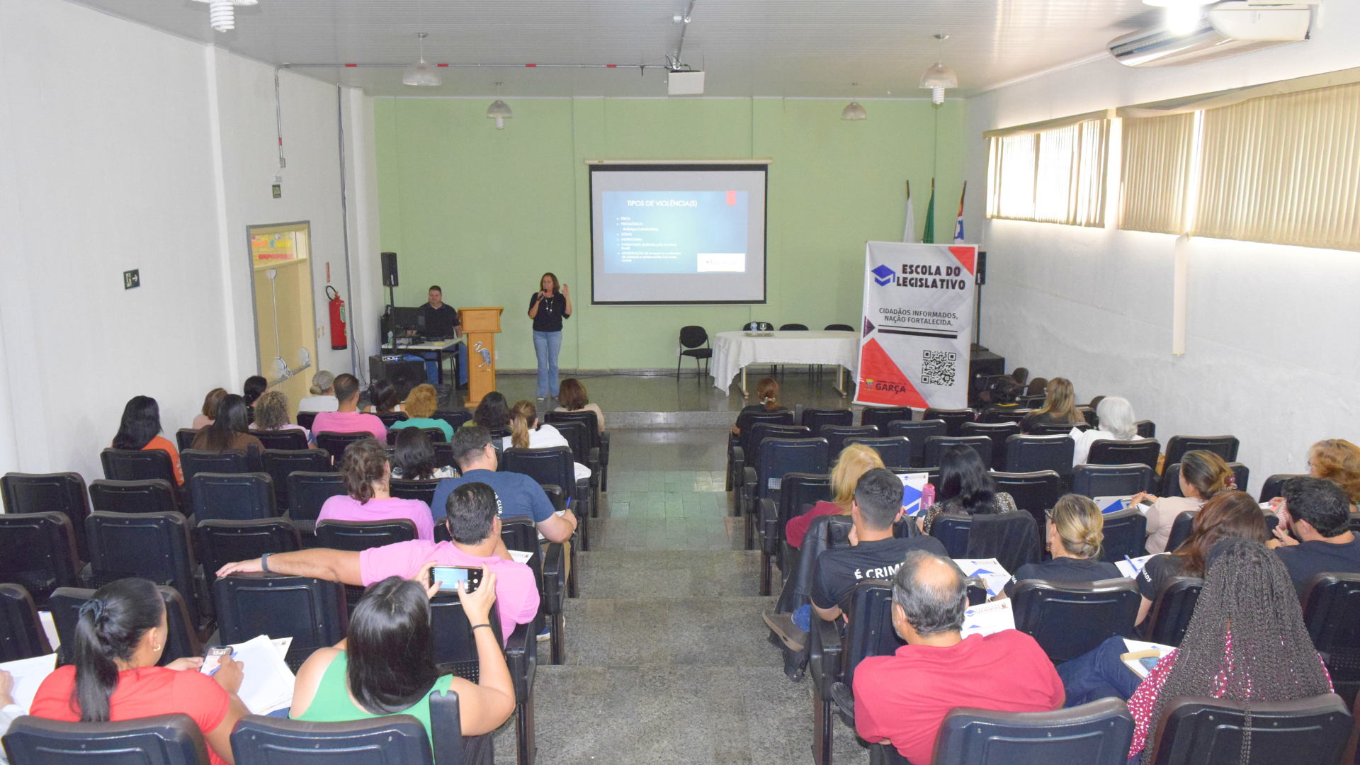 Capacitação sobre Escuta Especializada é realizada pela Escola do Legislativo